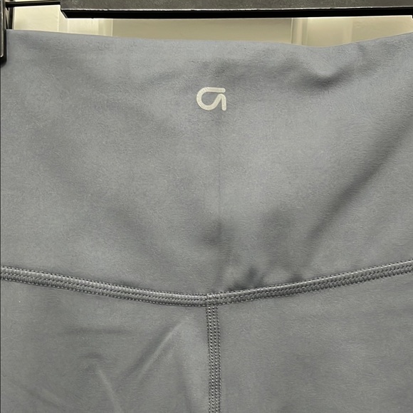 GapFit Sky High Rise Power Flare Leggings - Size XL - Picture 9 of 14